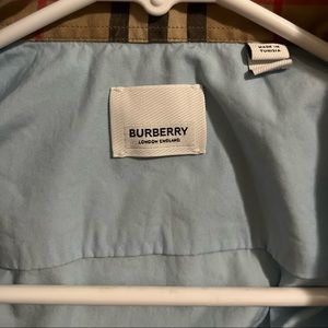 Mens Burberry Button up shirt. Light blue. SIZE MEDIUM. Worn once